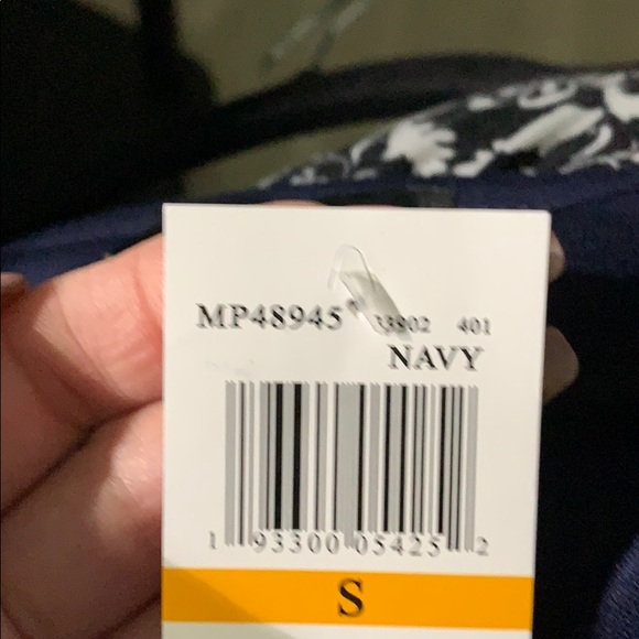 Top - Picture 7 of 7